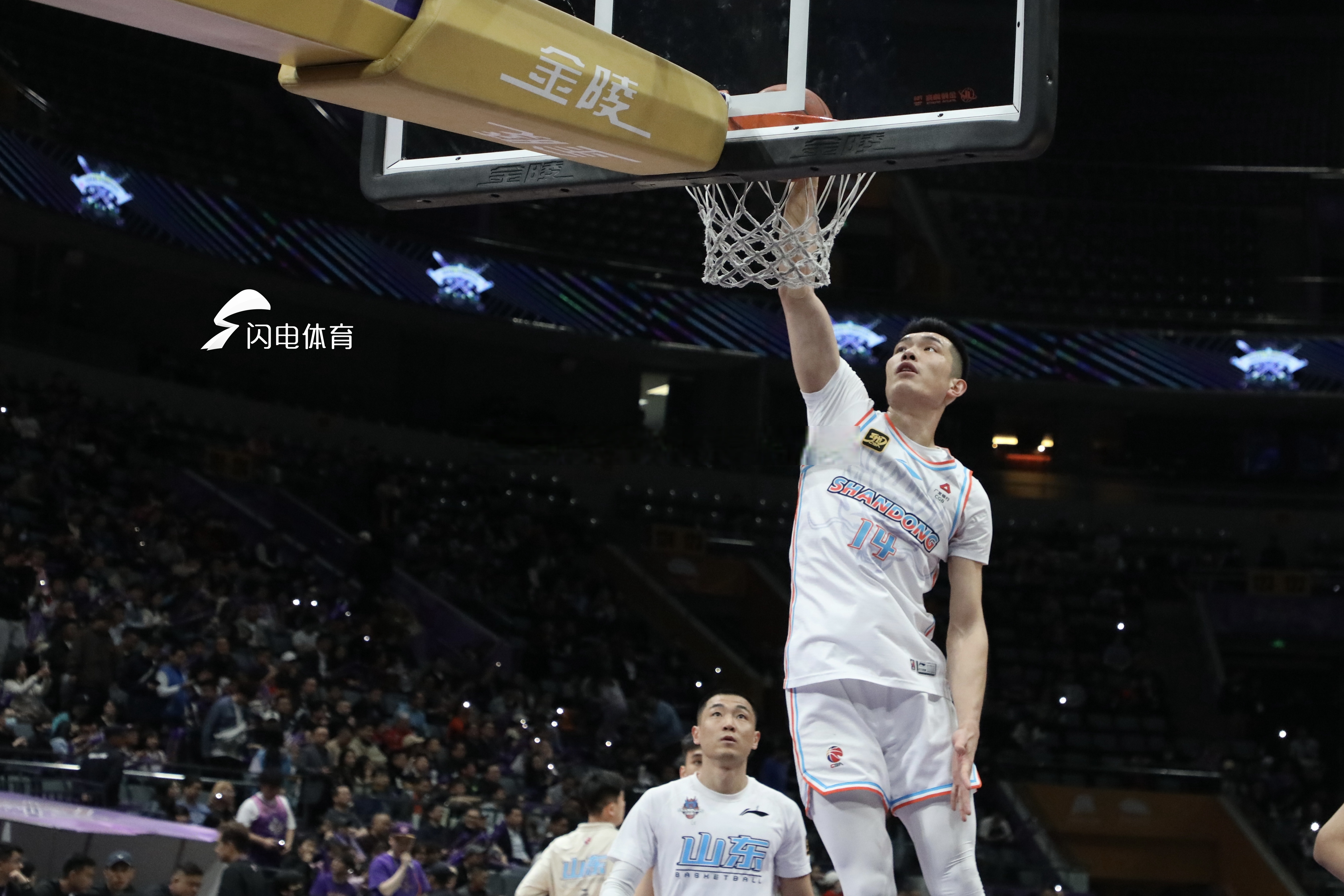 关于冲刺阶段突围战来临,山东男篮围绕欧篮联绝杀压哨,气氛紧张,年轻球员得到机会的信息 关于冲刺阶段突围战来临,山东男篮围绕欧篮联绝杀压哨,气氛紧张,年轻球员得到机会的信息