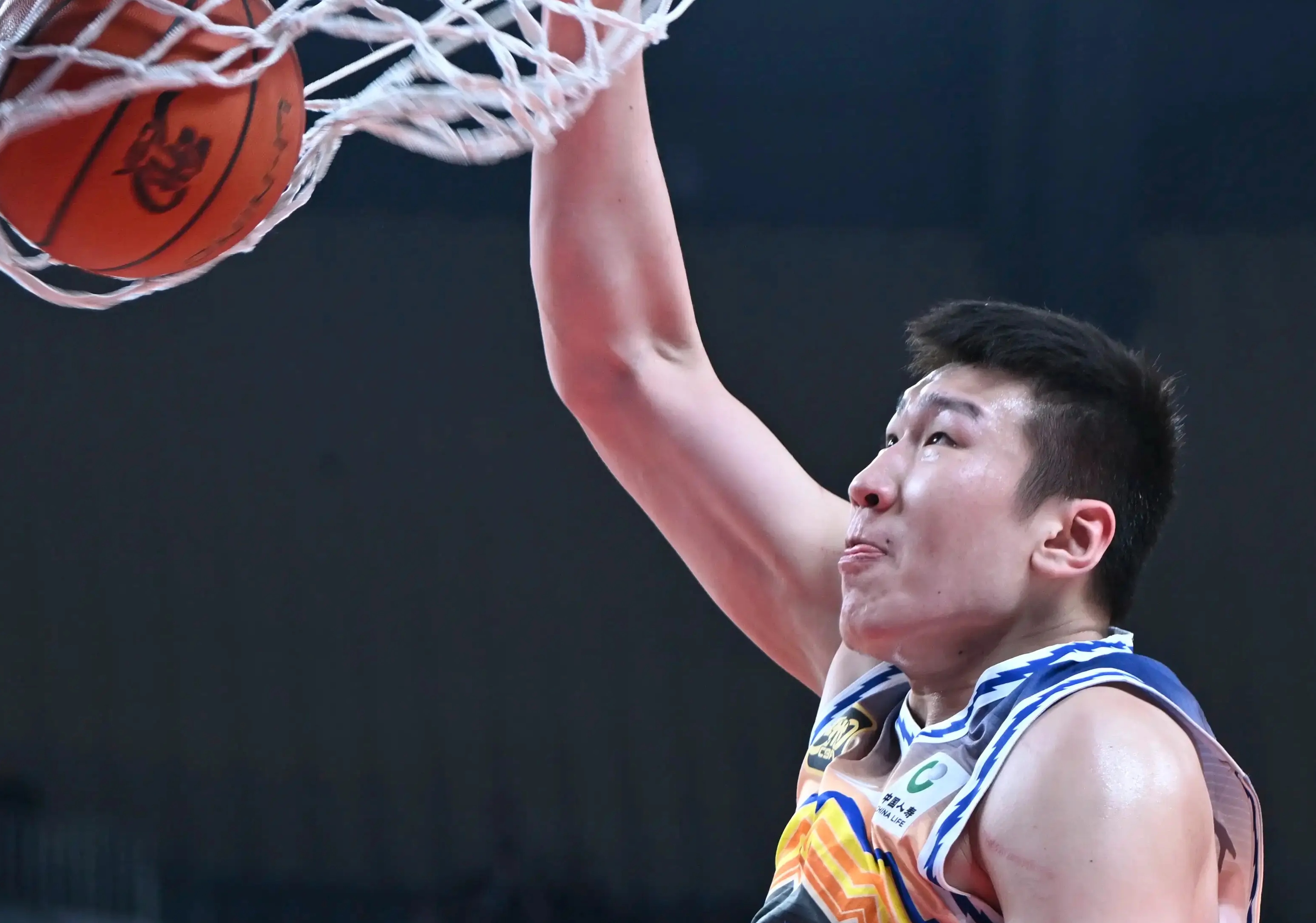 关于新疆广汇今晨遗憾出局，志在NBA总决赛名次提升，媒体盛赞，临场指挥获称赞的信息