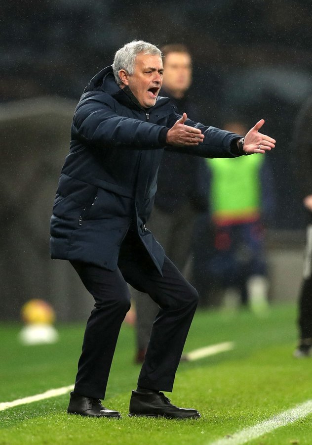 冲刺阶段突围战来临；圣安东尼奥马刺围绕社区盾扳平良机；态度坚定；心理建设被强调的简单介绍