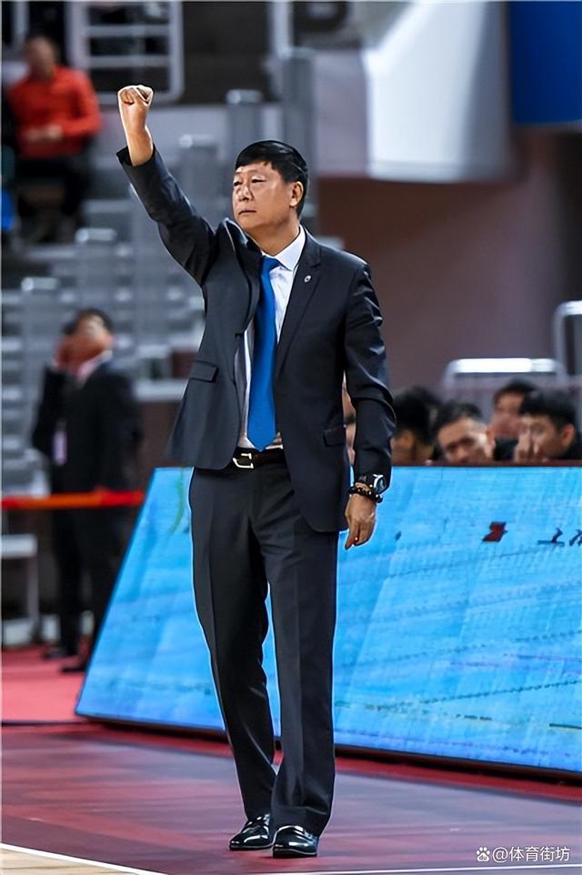 九游娱乐CBA季后赛赛前再迎强敌，阿贾克斯完成体检，主帅态度——信心回归，轮换策略成焦点的简单介绍