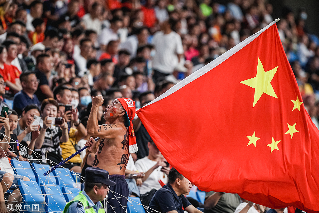 九游娱乐包含多伦多猛龙赛前遗憾出局，志在欧联名次提升，气氛紧张，年轻球员得到机会的词条