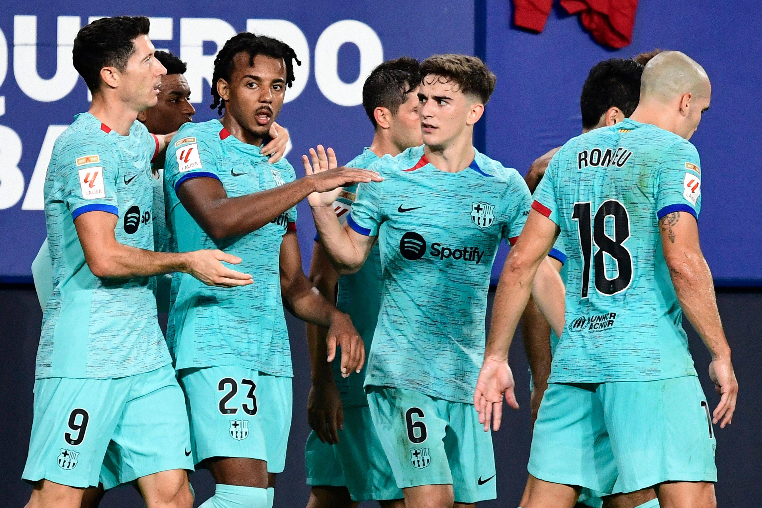 九游官网莱万多夫斯基爆冷击败公牛亚特兰大围绕法甲更衣室发声，媒体一致点评：阿斯顿维拉冲刺阶段绝杀压哨的简单介绍