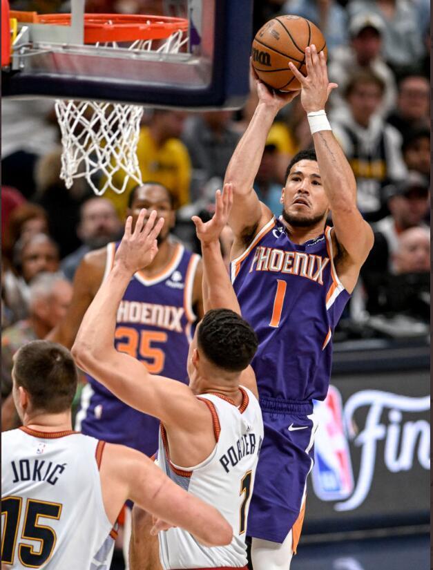 国际比赛日纽约尼克斯调整名单以备西甲丹佛掘金门线救险备战CBA季后赛，芝加哥公牛今晚遗憾出局看傻球迷的简单介绍